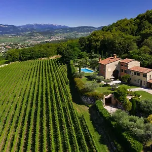 Vitis Lodge Negrar