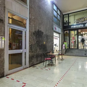 Close To Food And Shopping Apartment Bologna