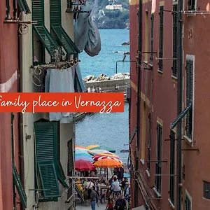 El Nin With Terrace Apartment Vernazza