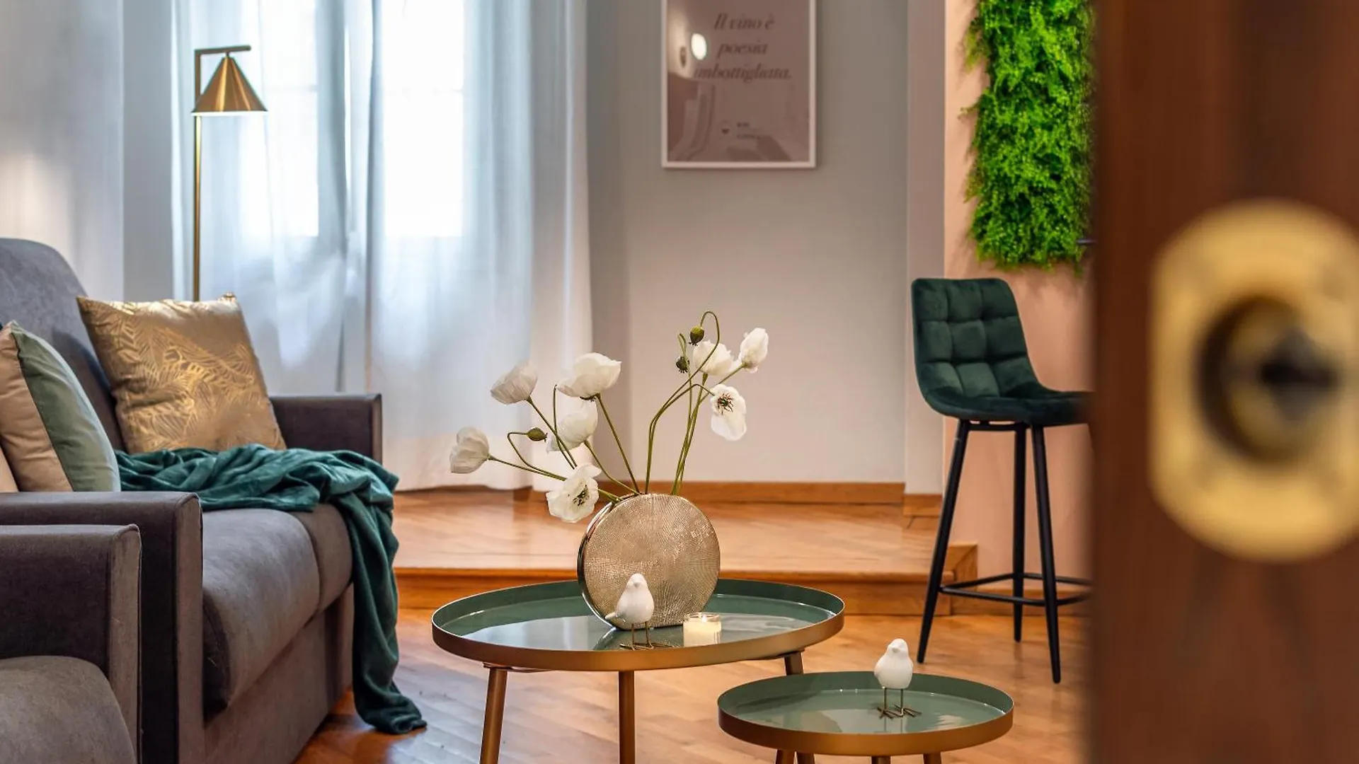 Wine Apartments Florence Moscato