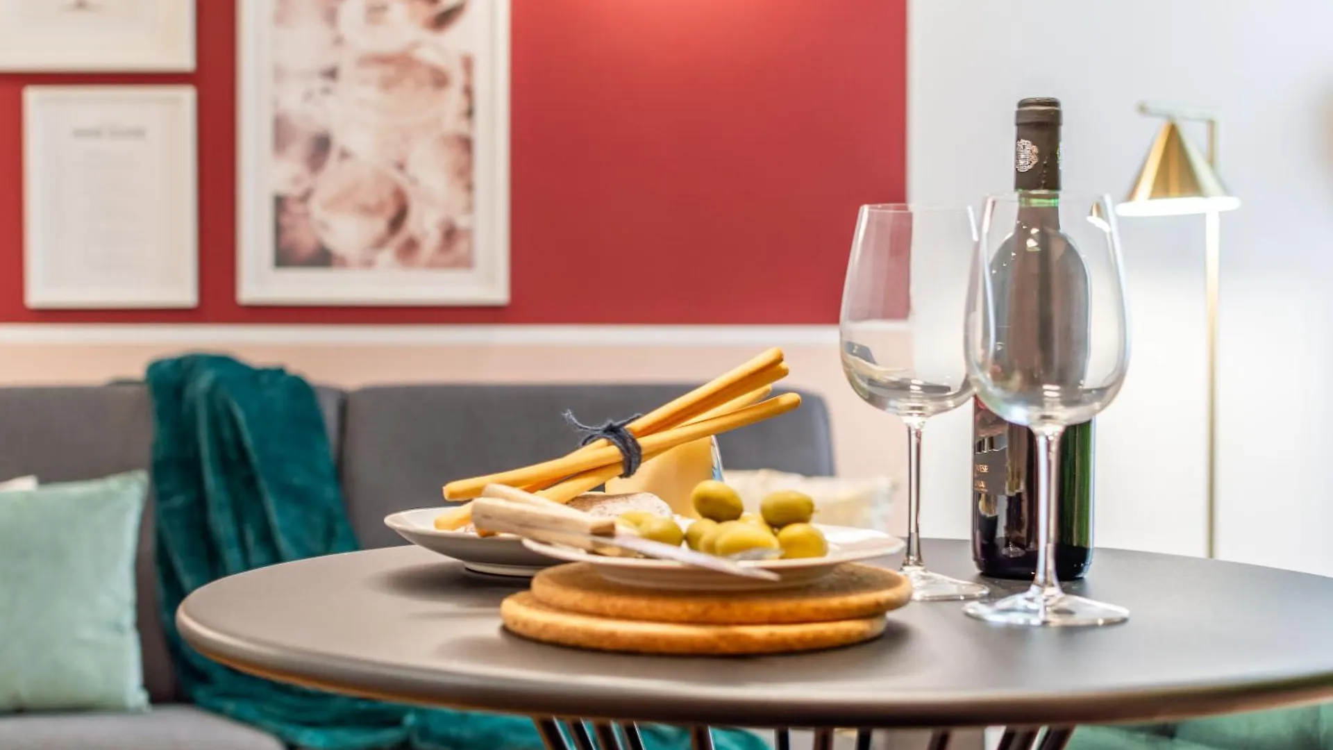 Wine Apartments Florence Moscato
