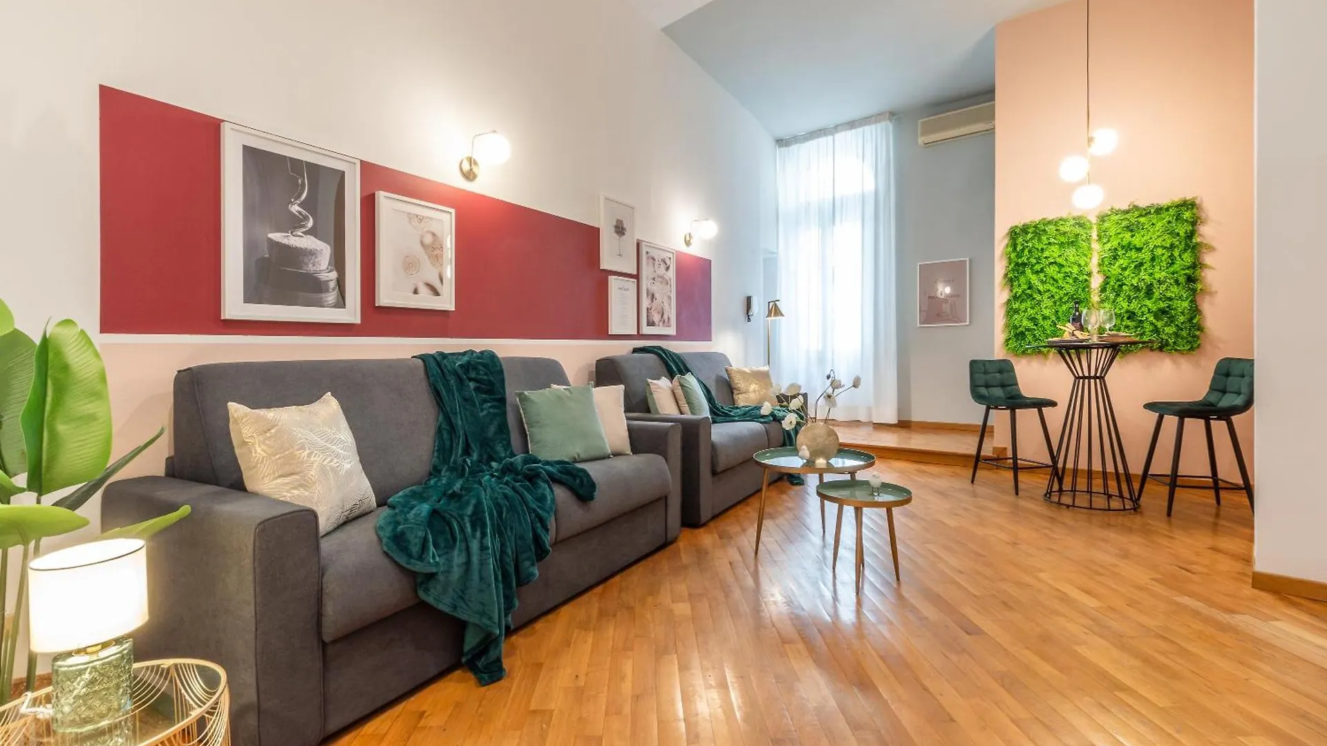 Wine Apartments Florence Moscato 0*,