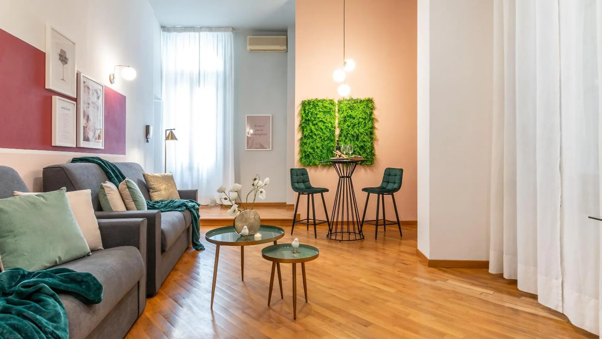 Wine Apartments Florence Moscato