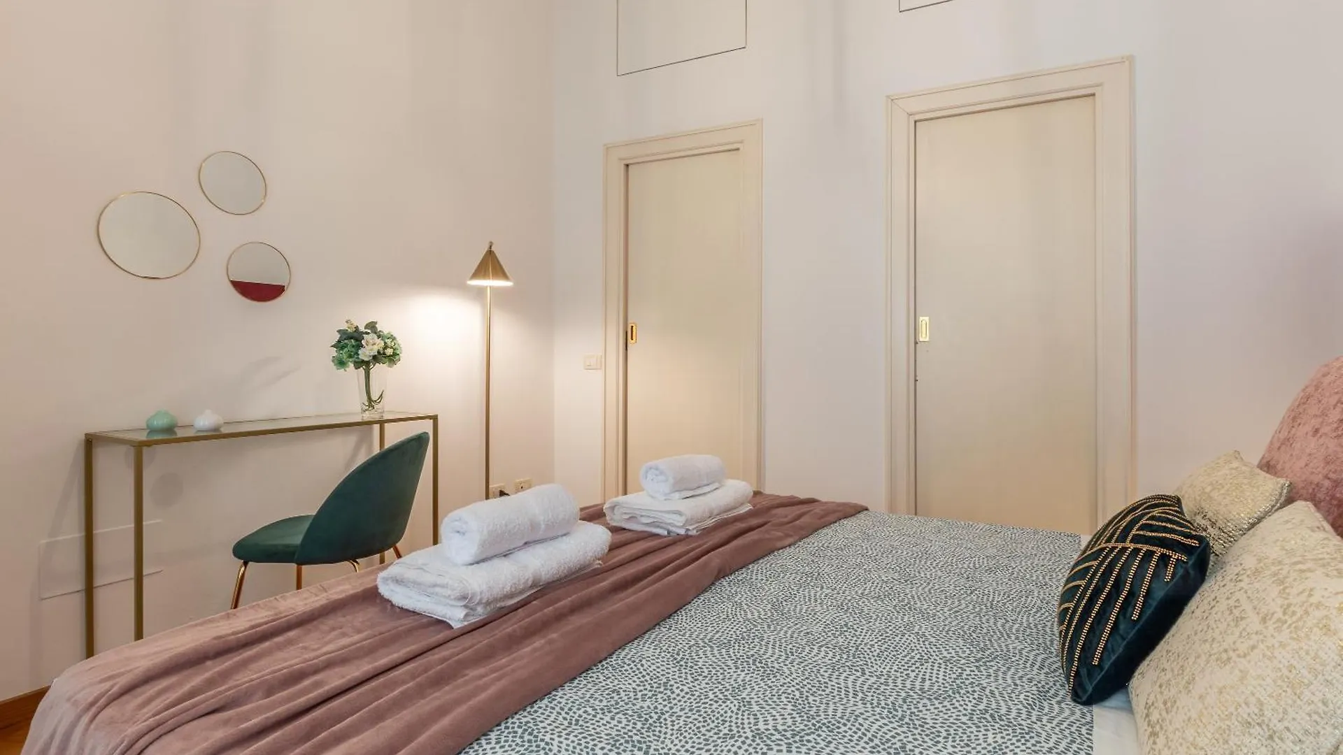 Wine Apartments Florence Moscato